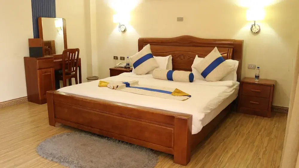 Mm Hotel