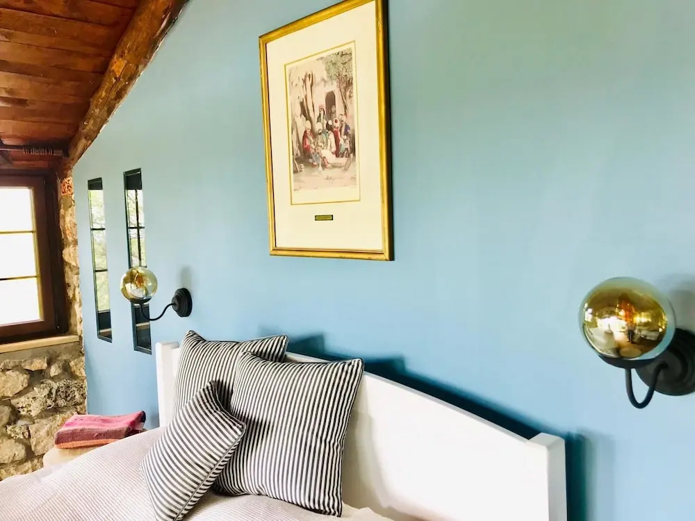 Kale Lodge
