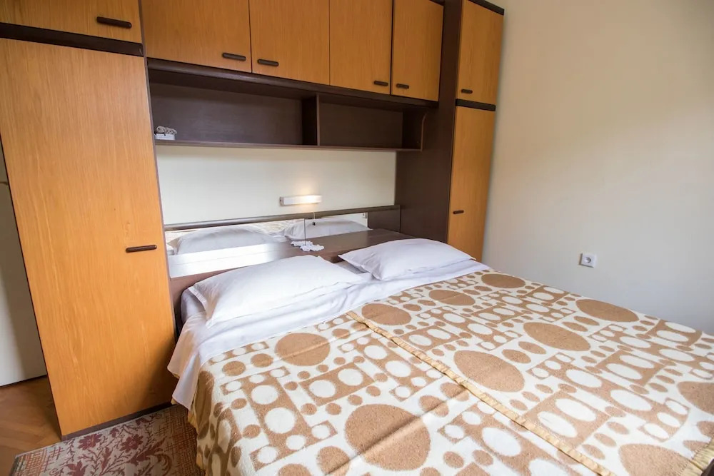 Rooms Marica