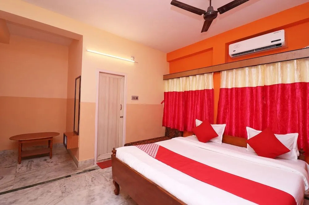 OYO 22610 Ved's Inn