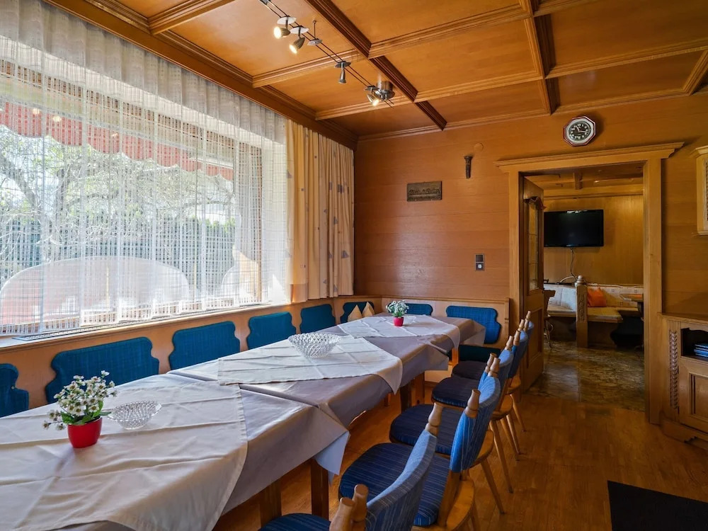 Vibrant Apartment Near Ski Area in Zell am Ziller