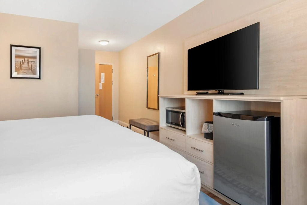 Casco Bay Hotel Portland Airport - Maine Mall, an Ascend Collection Hotel