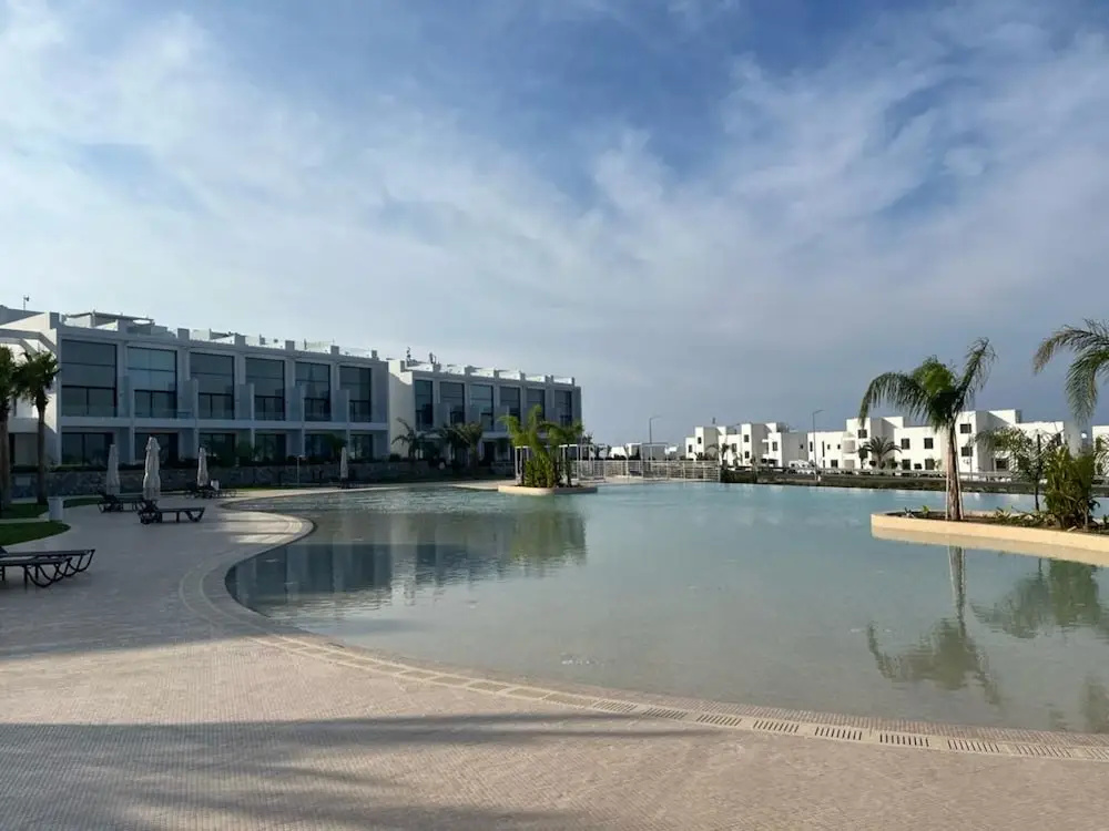 A12 Sun Valley Cove Garden Family Apartment
