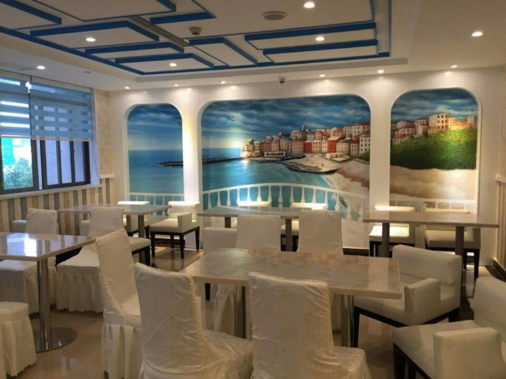 Yiwu Baide Theme Hotel