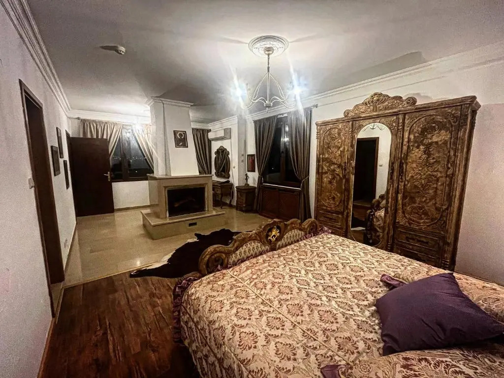 Andesite Boutique Residence Hotel