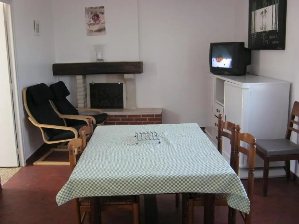 Maison Coussay-les-Bois, 3 pièces, 4 personnes - FR-1-541-38