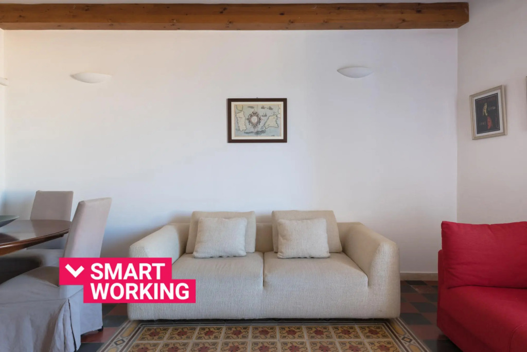 Aretusa Apartment With Balcony by Wonderful Italy