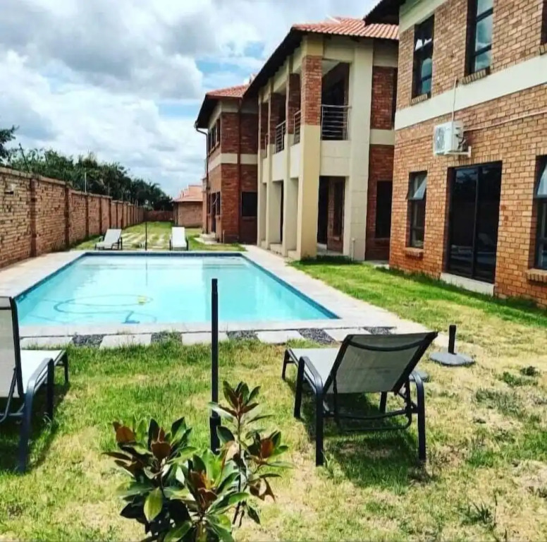 Magnolia Hotel