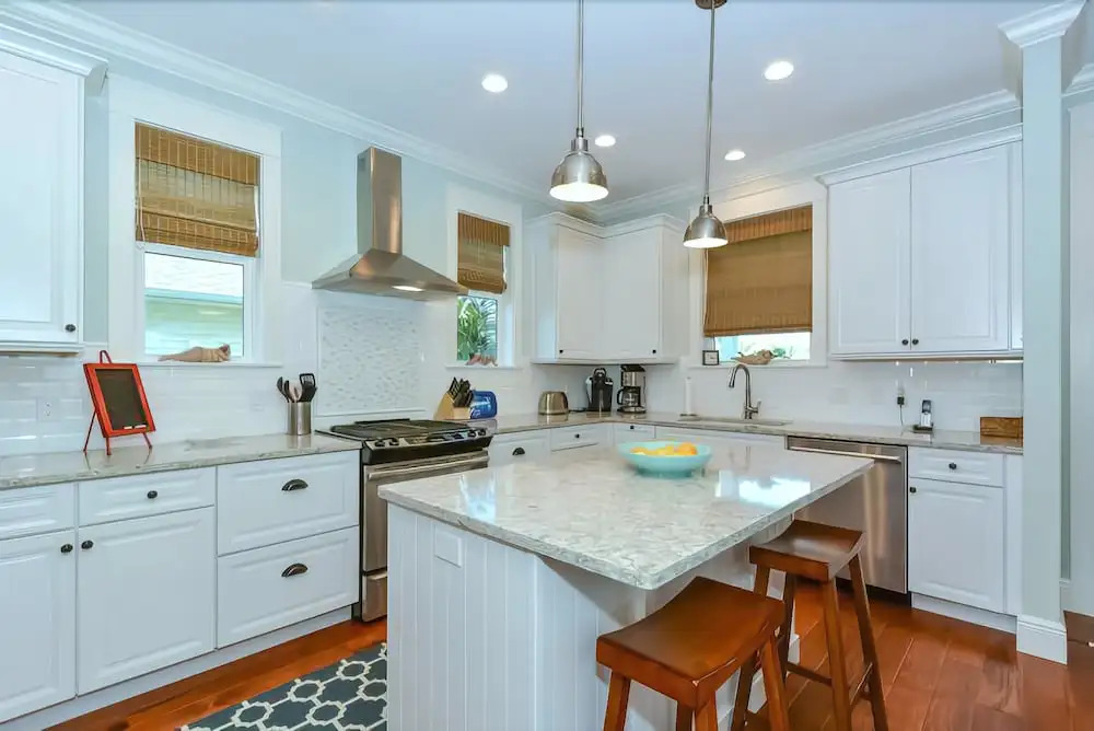 Bodacious Oasis 4 Bedrooms 2 Bathrooms Home