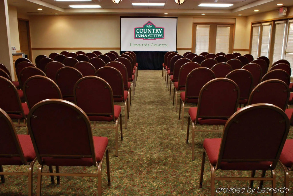 Country Inn & Suites Deer Valley