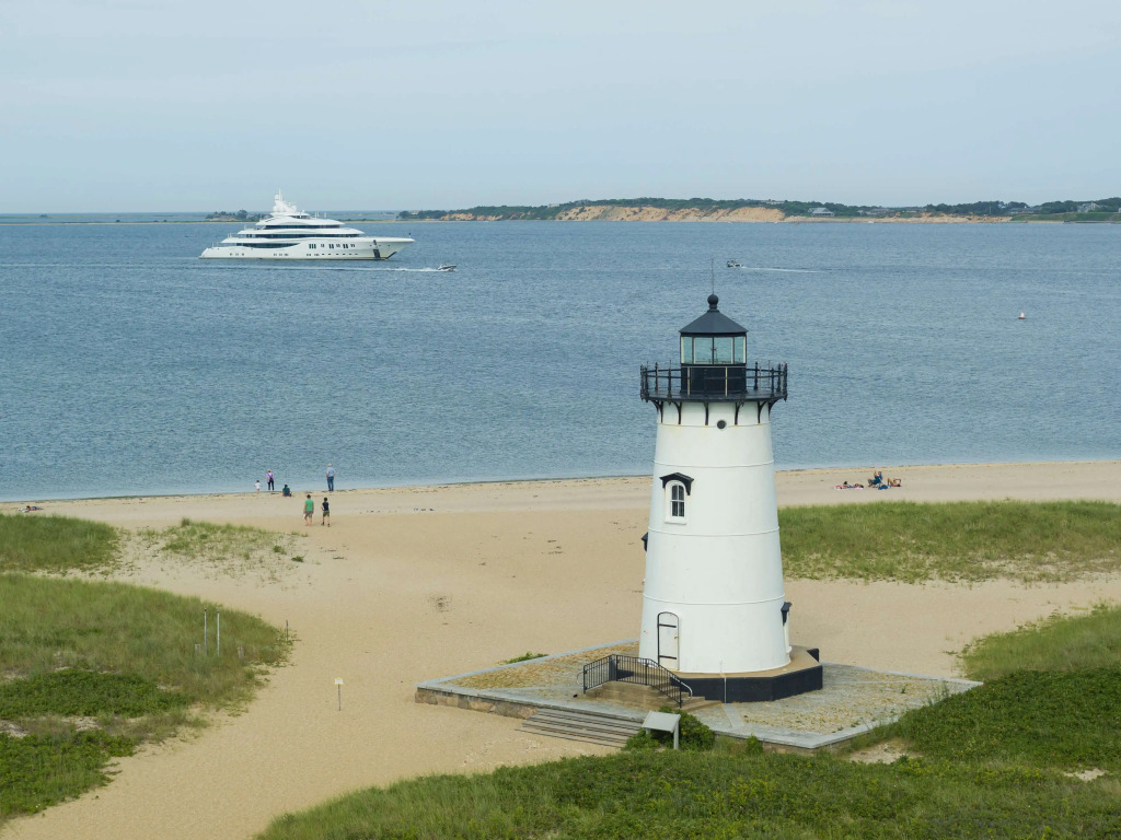 Harbor View Hotel