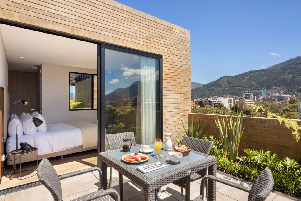 Cassa Luxury Homes