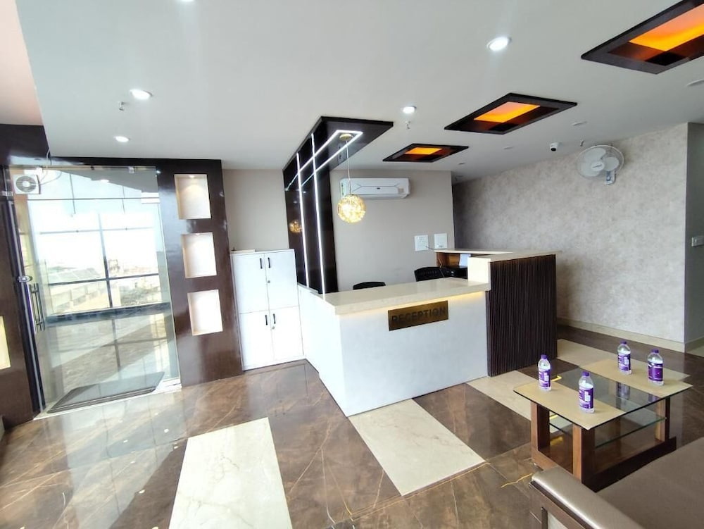Hotel PS Residency