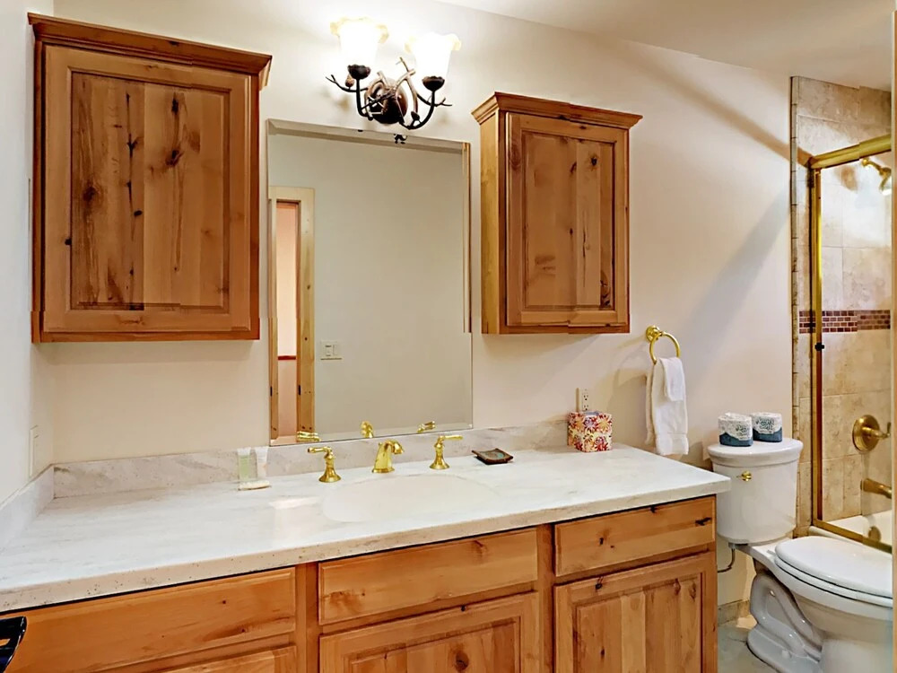 3522 Deer Ln Cabin - 4 Br cabin by RedAwning