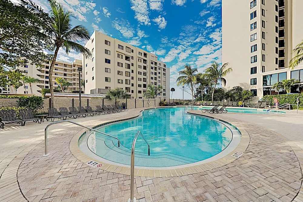New Listing! All-suite Beach Getaway W/ Pool 2 Bedroom Condo