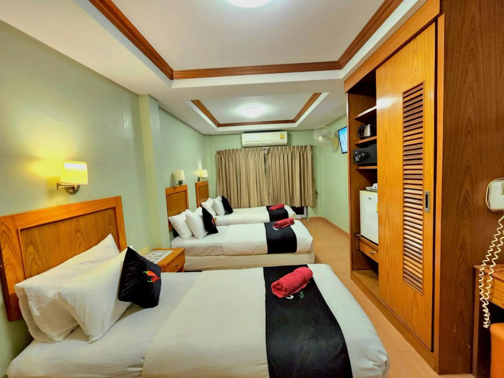 Chilli Hotel&Restaurant