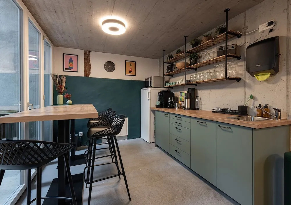 Hostel Tabakhuesli
