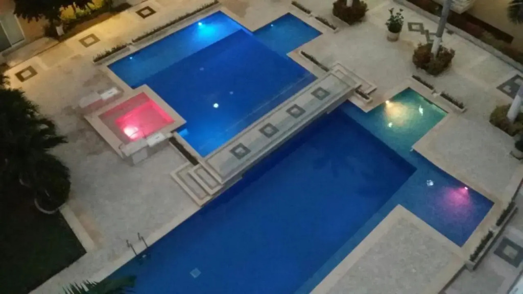 Estudio compacto en Riviera Diamante con alberca