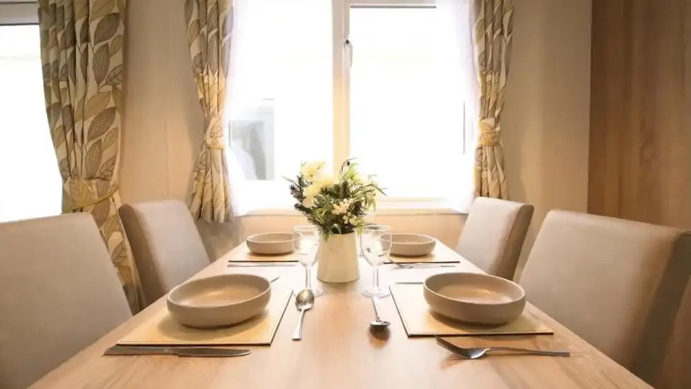 Coopers Beach 3-bed Caravan, Sleeps 8 & Pets Ok