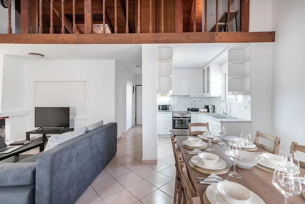 Blue Riviera Villas & Suites Athens