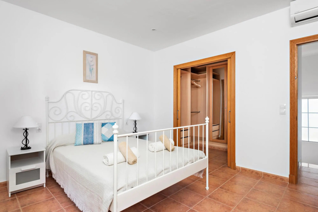 Villa Menorca BAY 4 by Mauter Villas