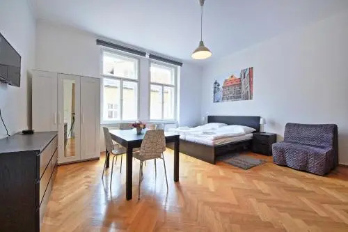 Butch Apartment