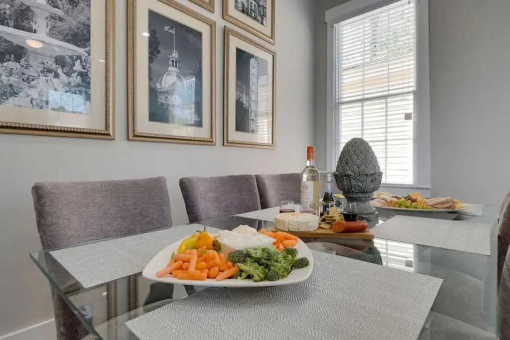 111 Waldburg street Beautifully Renovated Historic 5 bedroom 5 bath