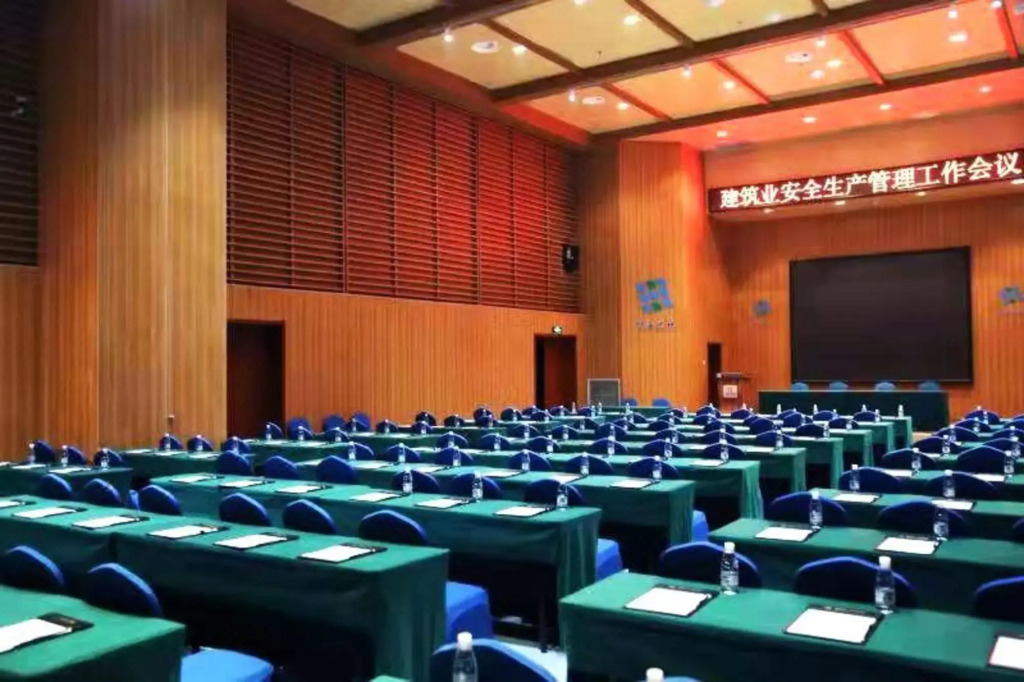 Bihai Yilin Holiday Hotel