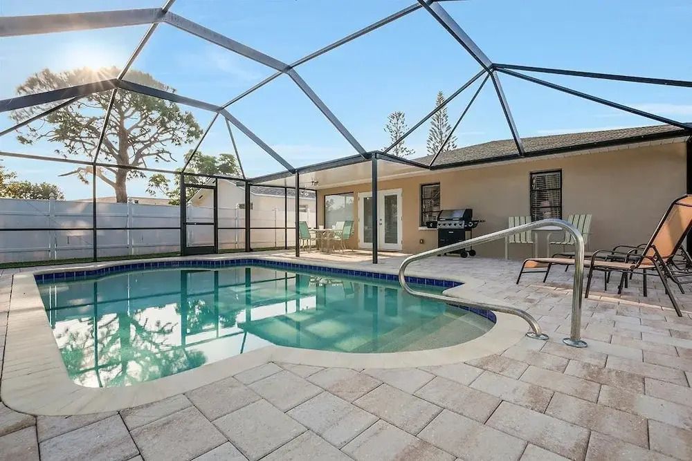 NP97th 689 3 Bedroom Holiday Home by Marco Naples Vacation Homes