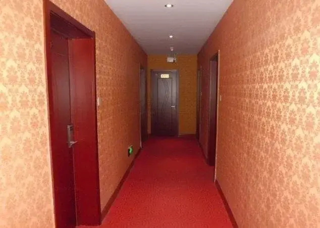 Kaixin Holiday Hotel