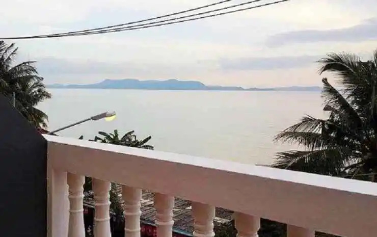 Sea Falcon Hotel