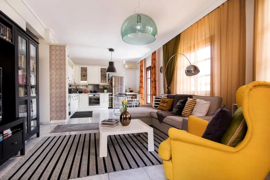 Lovely 2BR house.Old Town.
