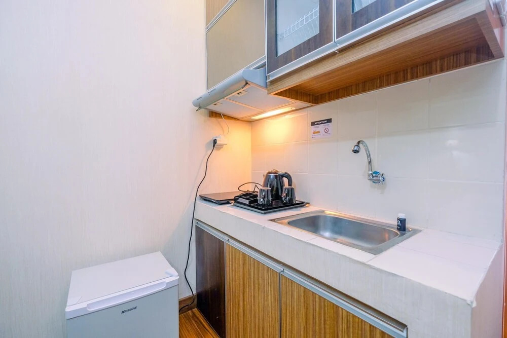 Cozy and Simple Living Studio Apartment at Cinere Resort