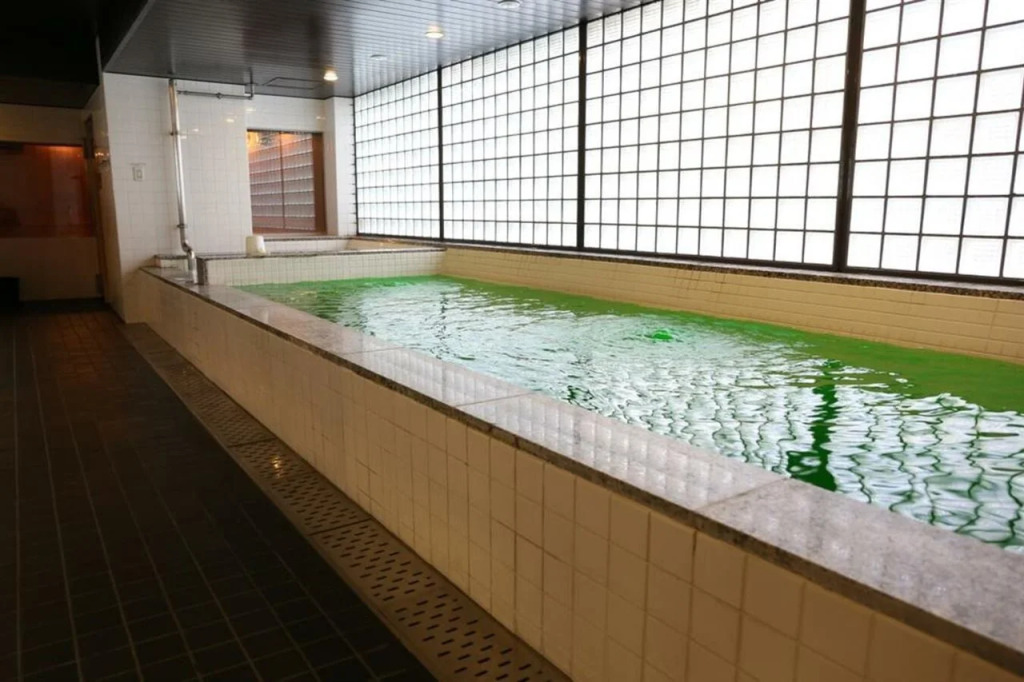 First Cabin Midosuji Namba
