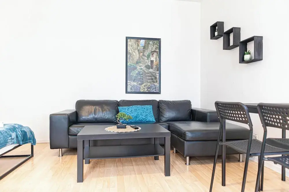 Stylish 1BR Apartment Meidling Center