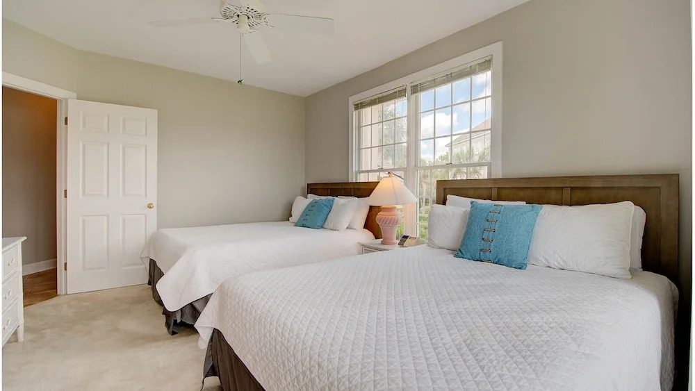 #v100 Dillard 3 Bedrooms 3 Bathrooms Villa