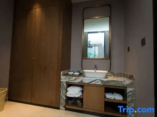 Taizhou Taixing No. 9 Hot Spring Hotel