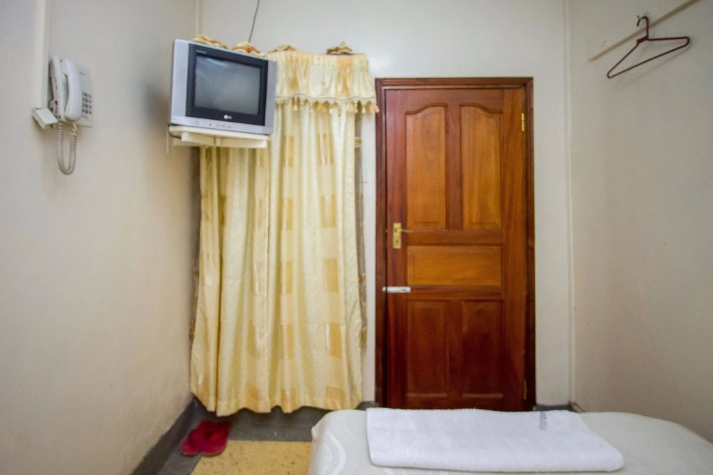 Seldom Hotel