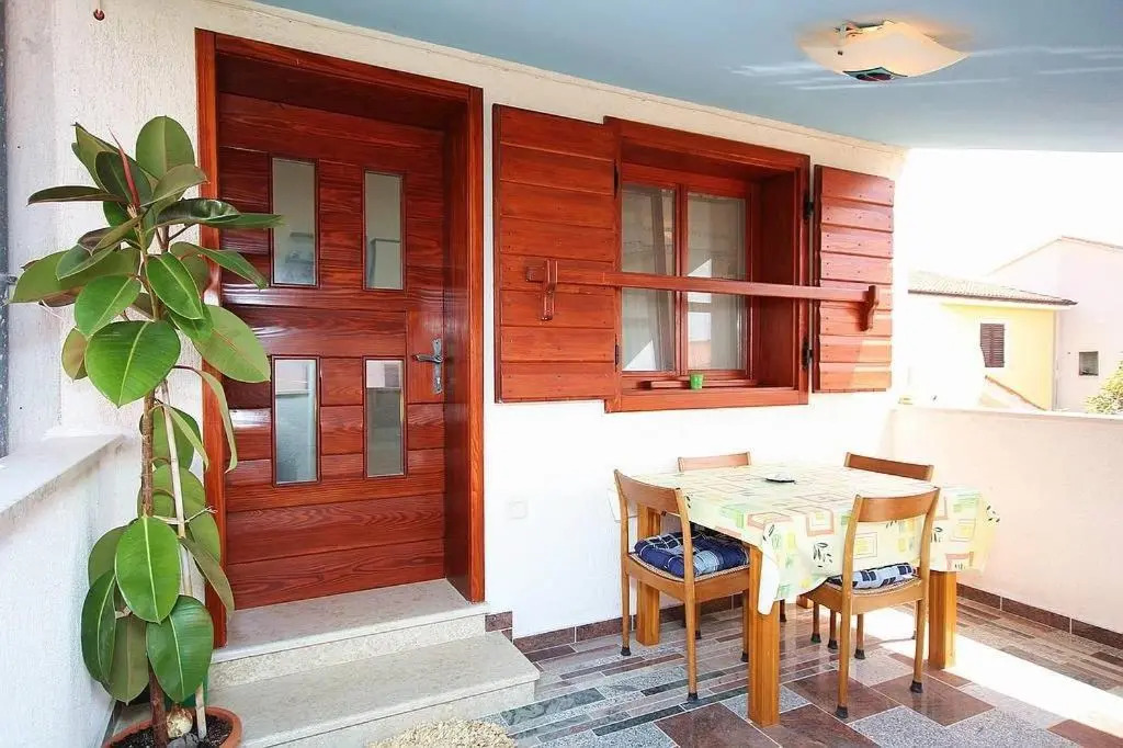 Apartments Pifar