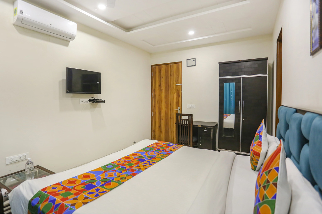FabHotel Shiv Rachna - Mansarovar