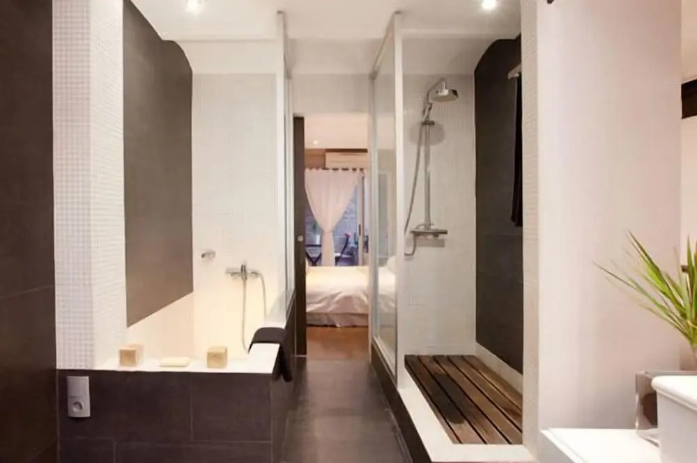 ZEN Groundfloor with terrace