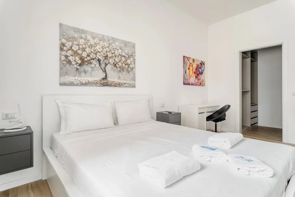 Stylish 2-Bedroom flat near CityLife