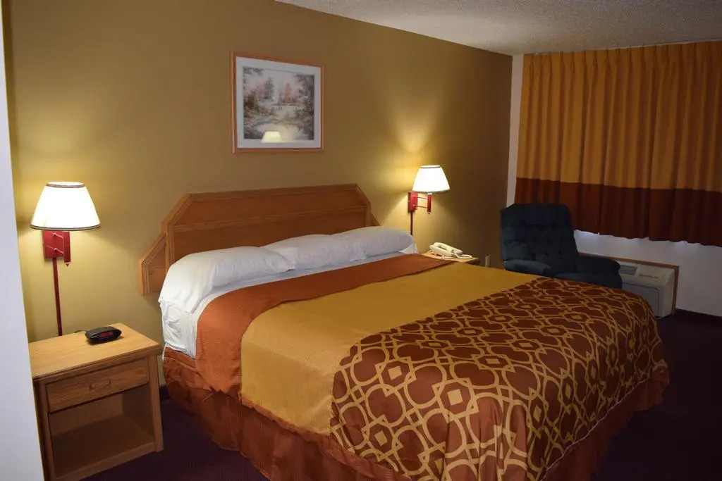 Budgetinn & Suites