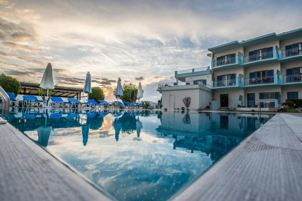 Cliff Bay Hotel by GHH