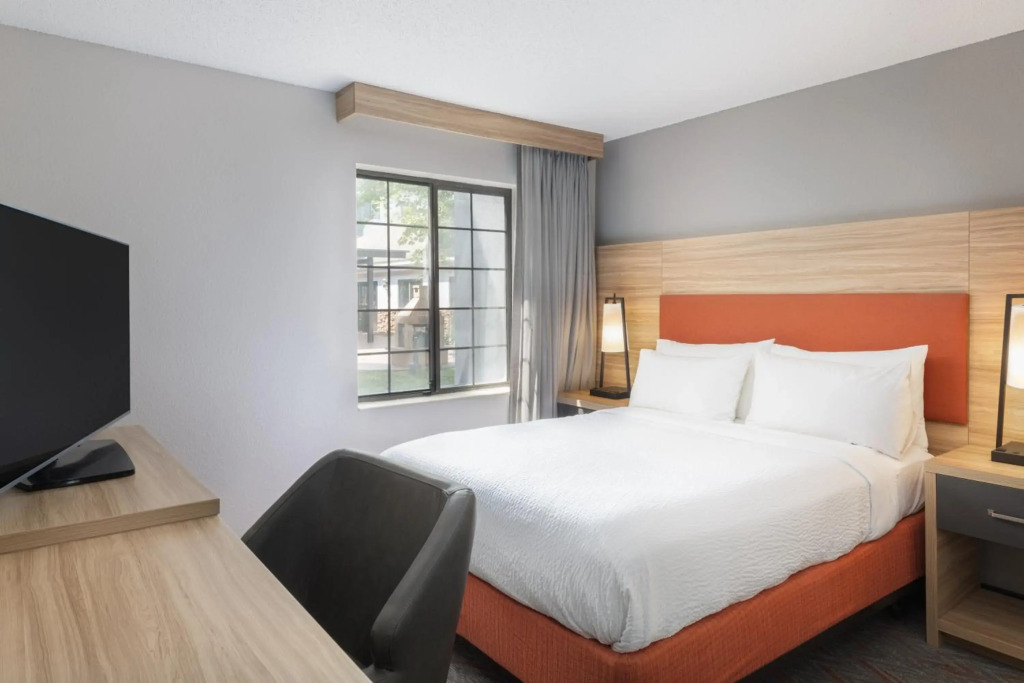 Candlewood Suites Eagan - Mall of America Area by IHG