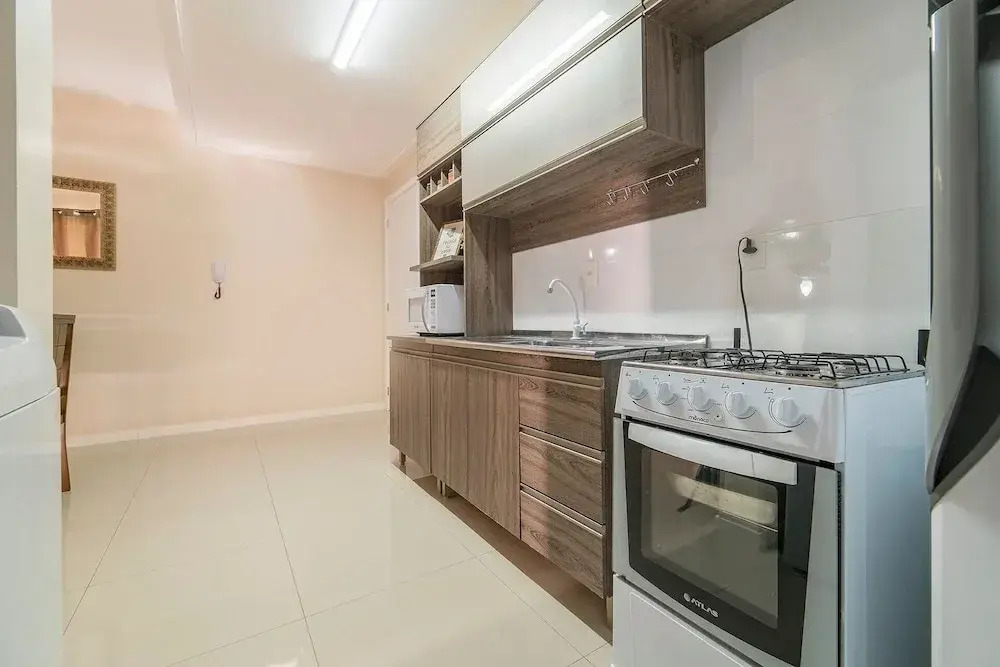 Aluguel Apartamento 2 quartos sendo 1 suíte - 522