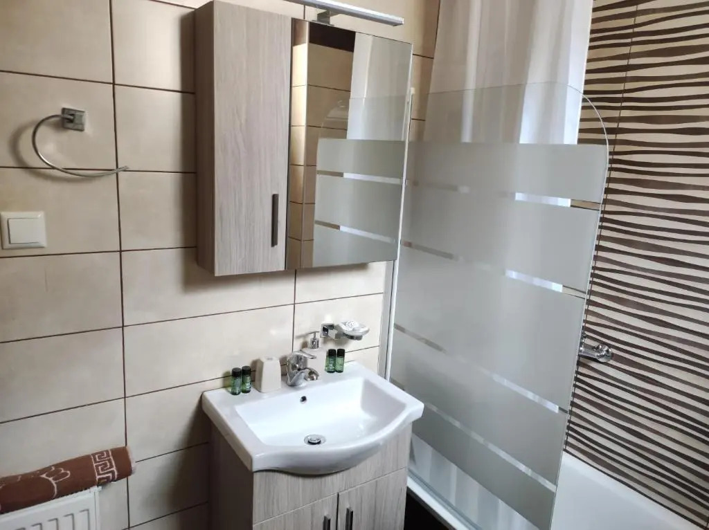 Avellana Royal Suites