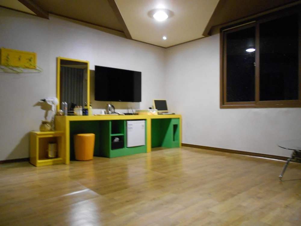 Kids & Family Hotel
