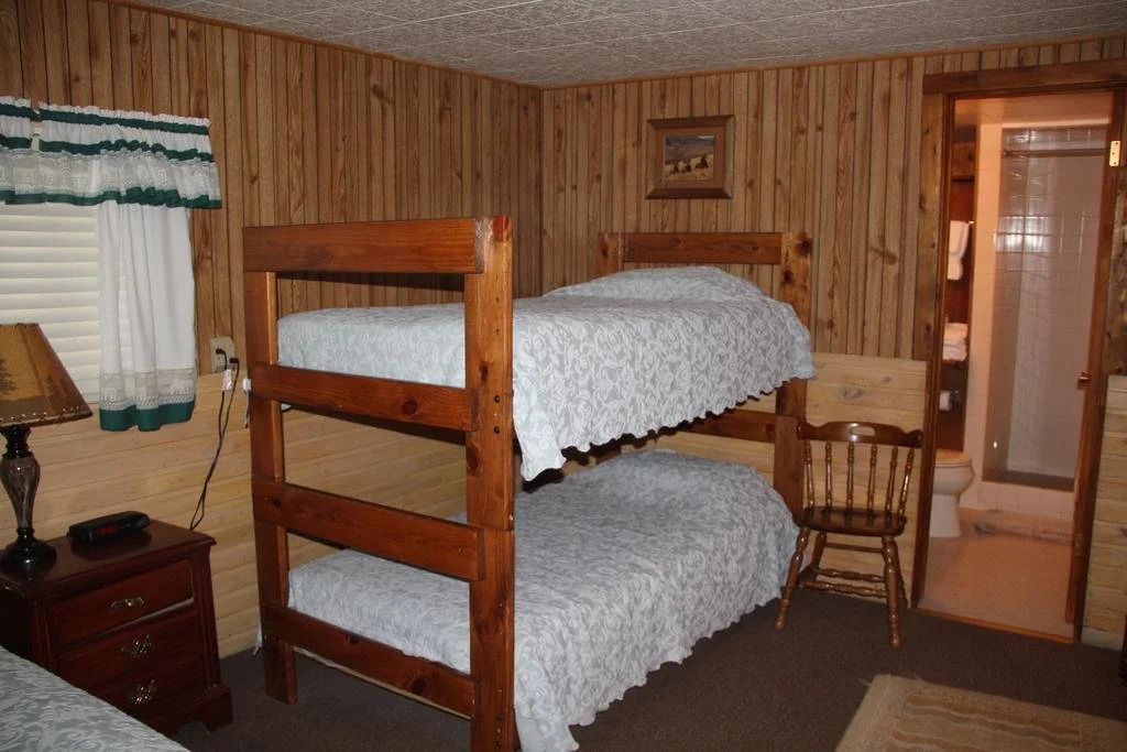 Wagon Wheel Hotel