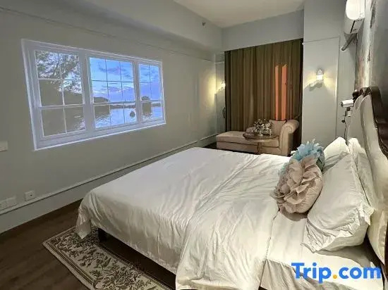 Shenhai Yongshe Boutique Stay (Yantai Railway Station Wuyue Plaza)